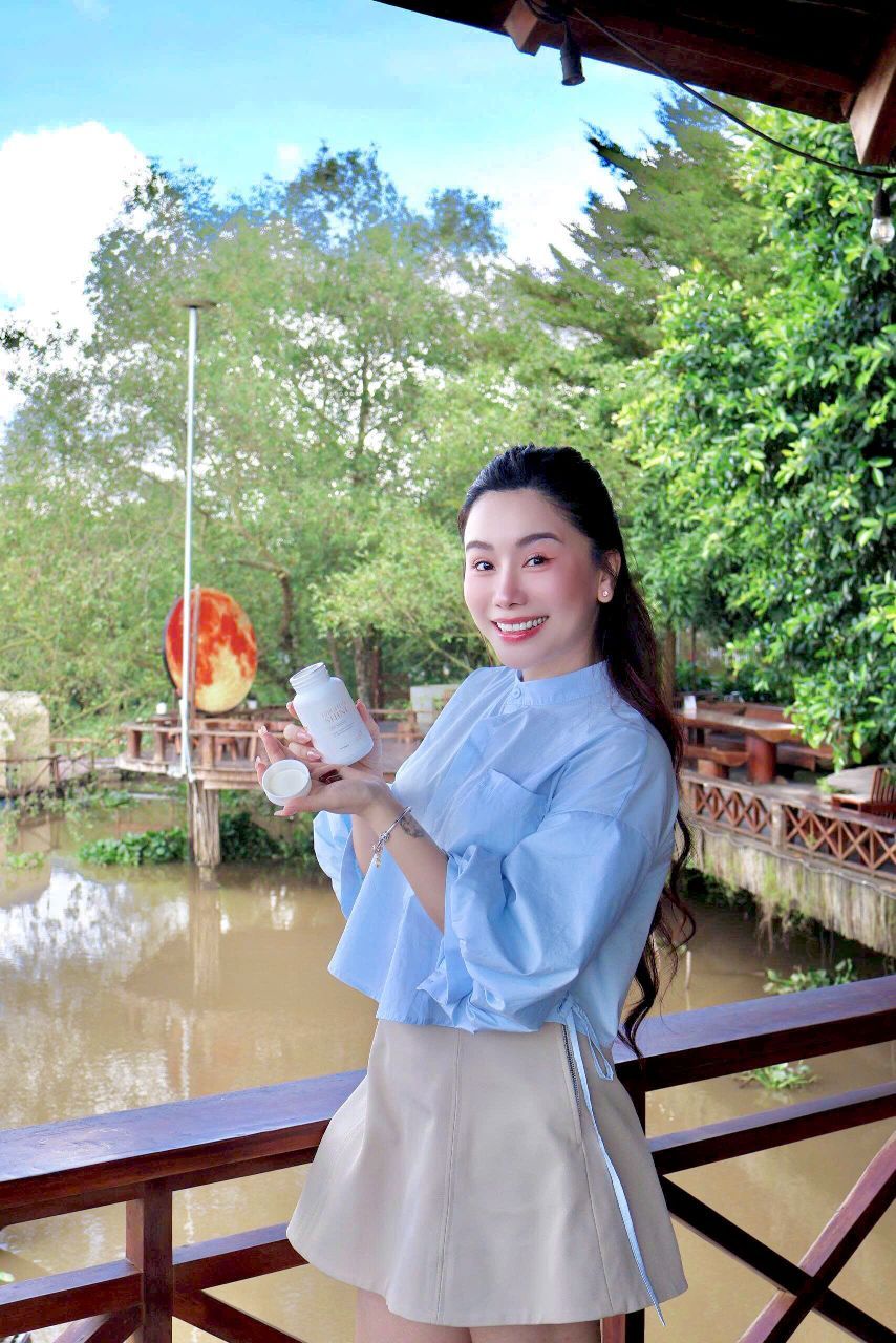 Viên Trắng Da Siêu Trẻ Hóa Bright'n Shine